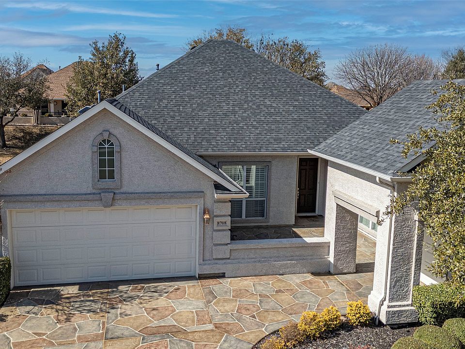 1st image of 8708 Gardenia Dr