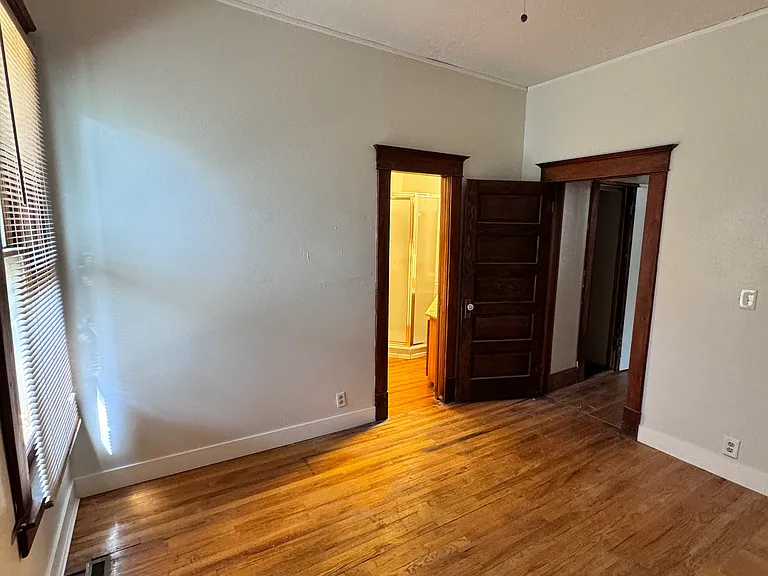 703 Peterson St — Photo 20