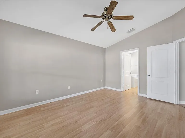 30435 Annadale Dr — Photo 34