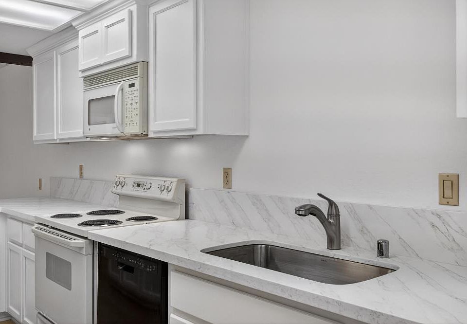 1st image of 7025 Rancho Mirage Ct