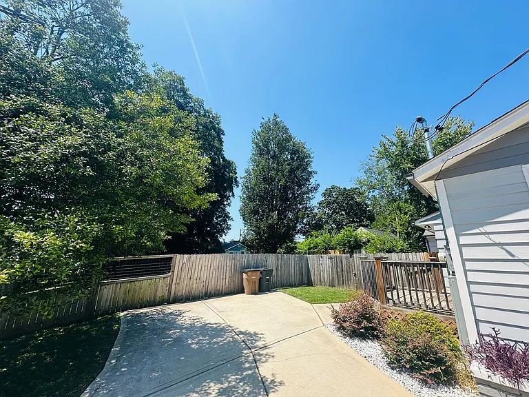 602 W Glenwood Ave — Photo 48
