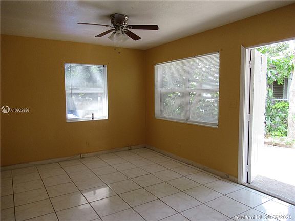 5th image of 626 N 24th Ave #2