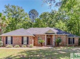 17 Laurenburg Dr, Richmond Hill, GA 31324