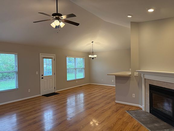 5th image of 7992 Tara Dr
