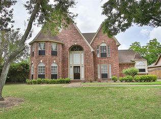14331 Ardwell Dr, Sugar Land, TX 77498