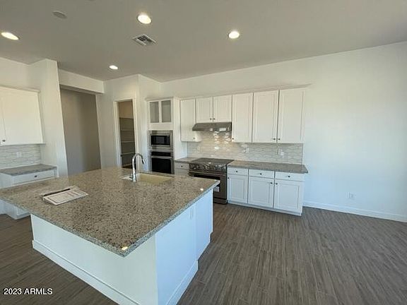 4th image of 29732 N 151st Avenue