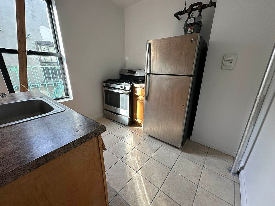 1st image of 128 Sherman Ave APT 27