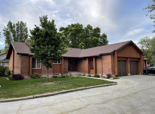 25 Heritage Cv, Logan, UT 84321