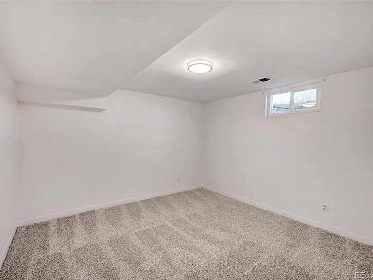 7942 E Briarwood Blvd — Photo 17