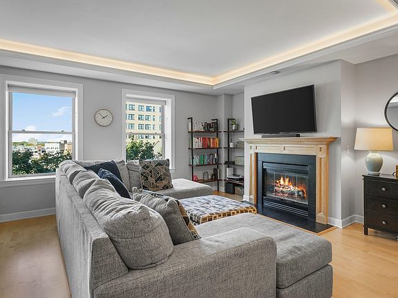 4th image of 123 W Washington Ave Unit 507
