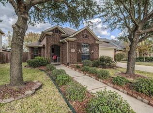 8210 Garrison Point Dr, Houston, TX 77040