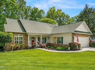 111 Sasa Way, Loudon, TN 37774