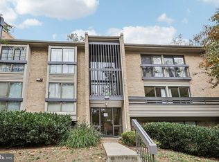 Woodwinds Condo, Reston, VA 20191