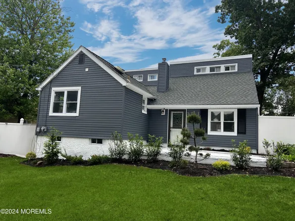 25 Borick Avenue, Hazlet, NJ 07730