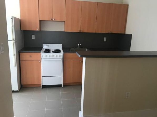 11520 NE 6th Ave #8