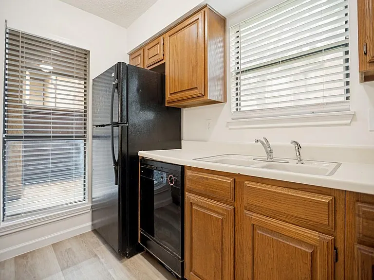 1200 Harwell Dr #1910 — Photo 6