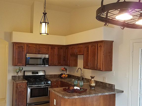 2nd image of 1950 E Los Olivos Dr