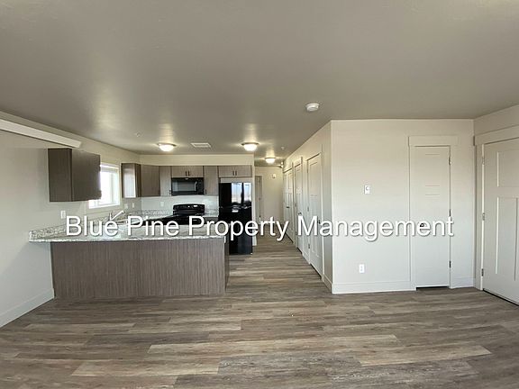 4th image of 5850 Freedom Cir Unit 3