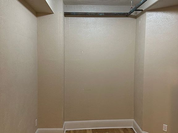 5th image of 506 N Cascade Ave #202