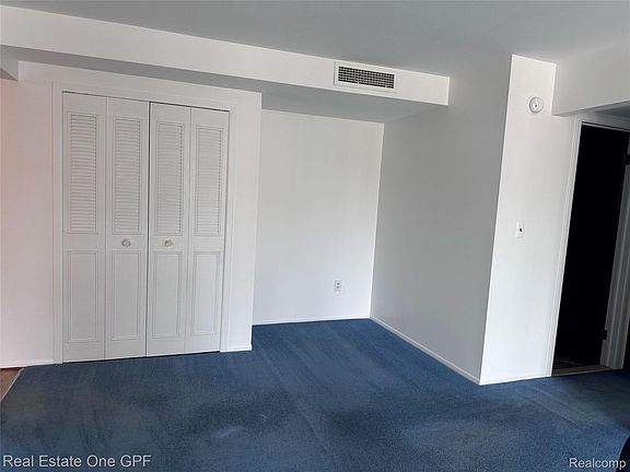 3rd image of 311 Riviera Dr