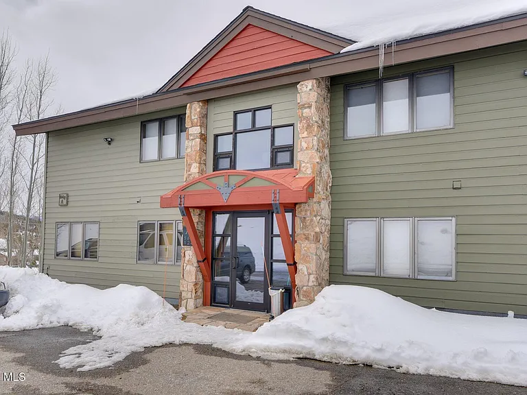 25 Arapahoe Cir #5 — Photo 1