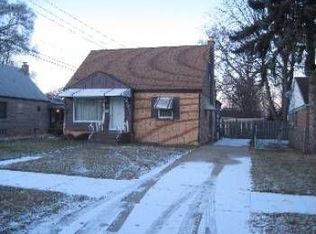 8 167th Pl, Calumet City, IL 60409