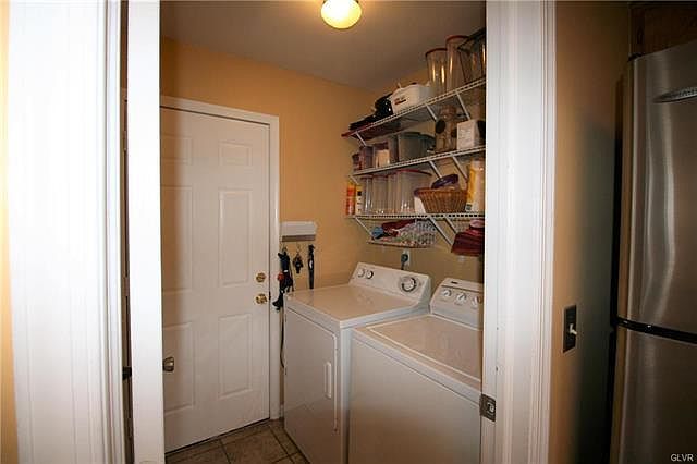 1st image of 2755 Victoria Ln