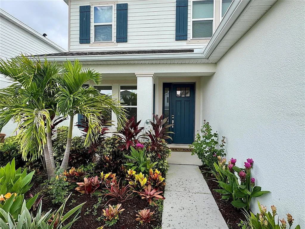 4 bed, 3.5 bath, 2580 sqft, $4,800 — Photo 2