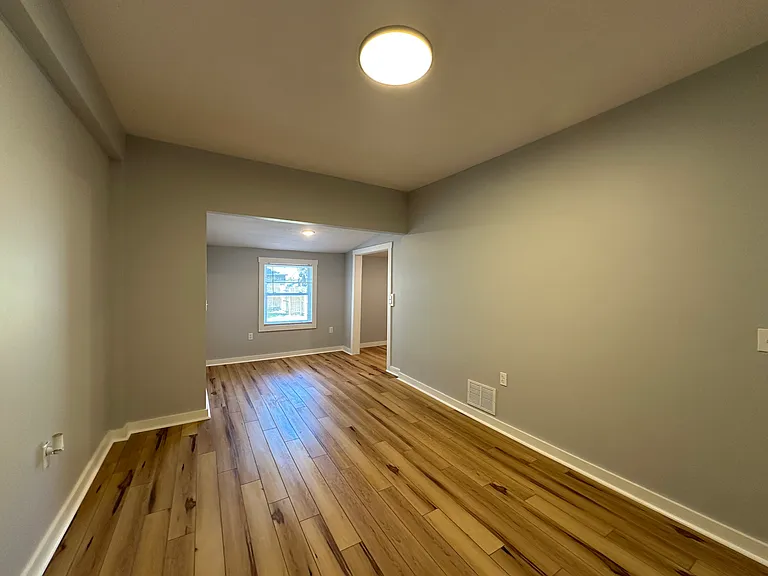128 Caroline Ave #1 — Photo 9