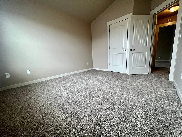 63220 Lancaster St — Photo 6