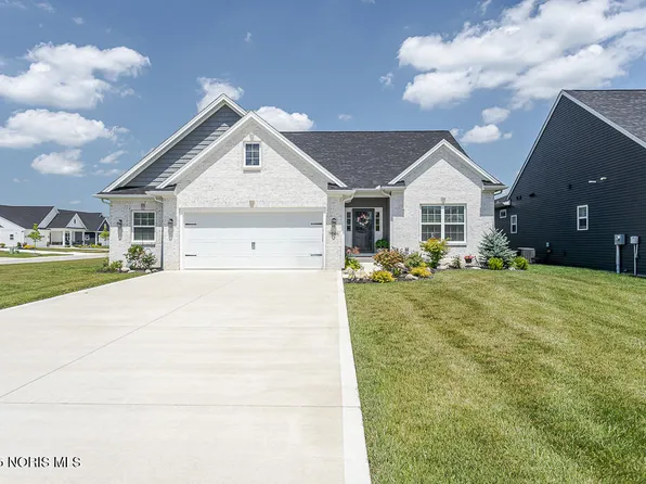 9846 Saugatuck Dr, Sylvania, OH 43560