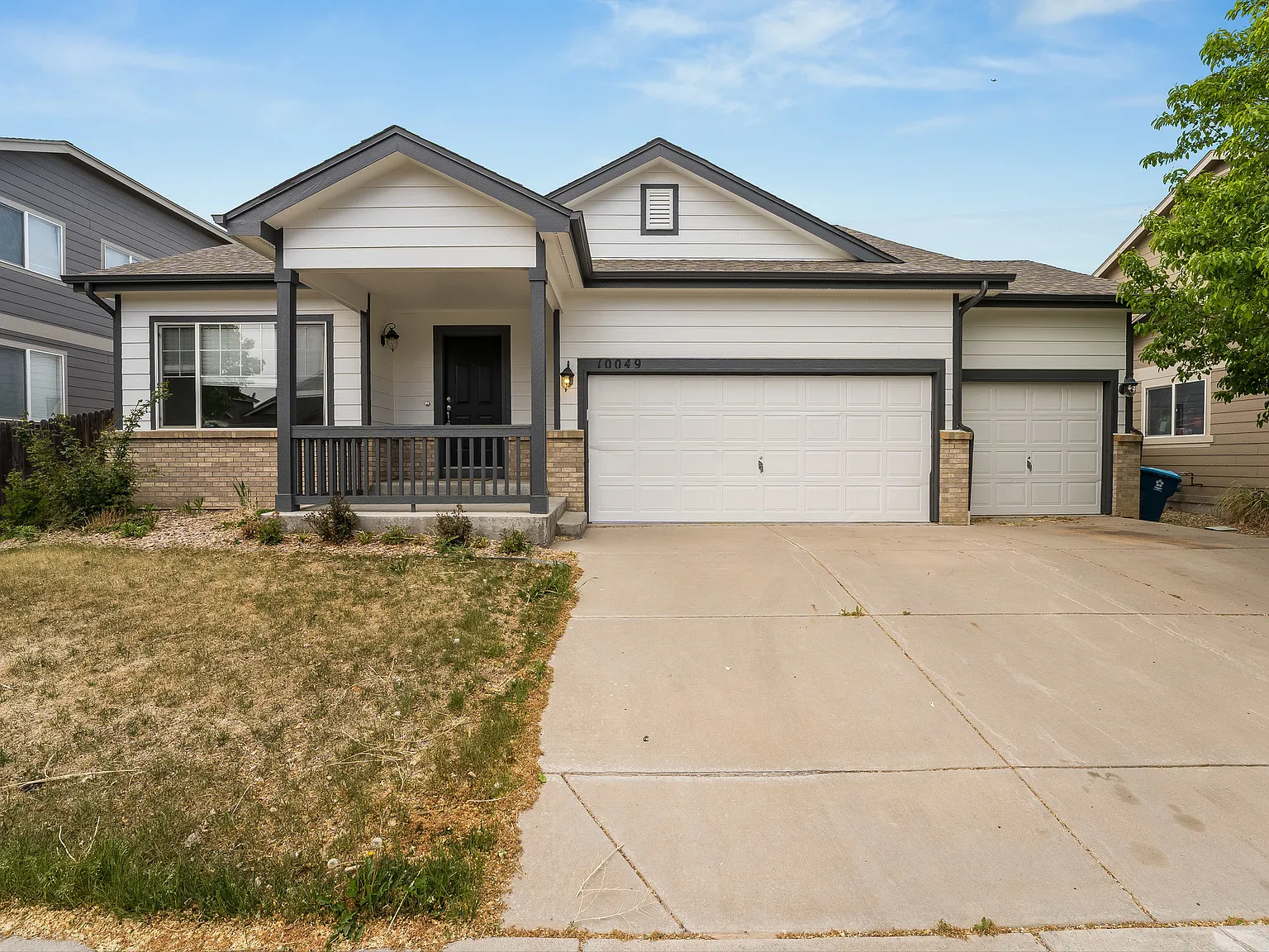 10049 Jasper Street - 1 — Photo 1