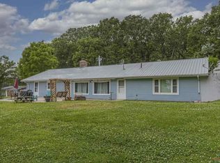 21692 Old Balltown Ave, Lincoln, MO 65338