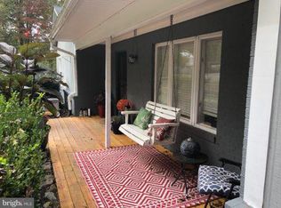 458 Lakeview Ln, Boyce, VA 22620