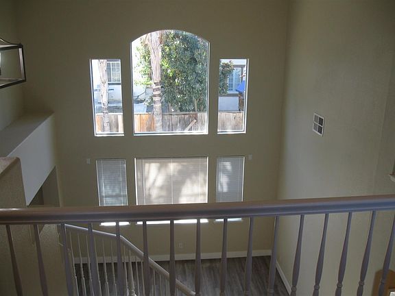 4th image of 2200 Bastona Dr