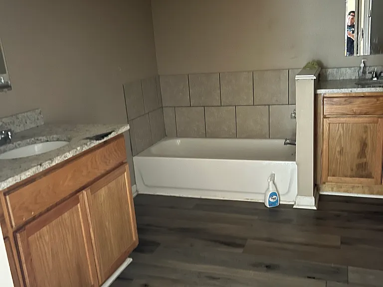 28381 Petes Hwy #14 — Photo 6
