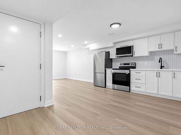 3rd image of 51 Monarchy St #Basement