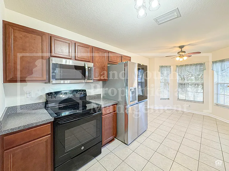 8755 Fort Socrum Village Way — Photo 9