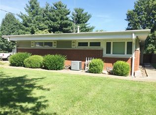 3601 Ridge Ave, Taylorville, IL 62568