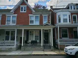 252 W Pomfret St, Carlisle, PA 17013