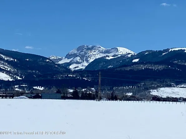 840 Peak View Est, Victor, ID 83455