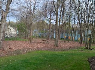 4205 Cricket Cir, Edison, NJ 08820