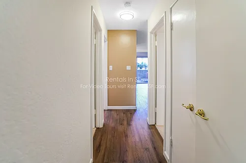 2001 Shoreline Dr Photo 1