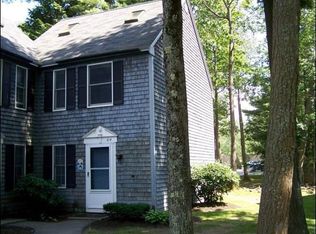 64 Munroe Ln, Topsham, ME 04086