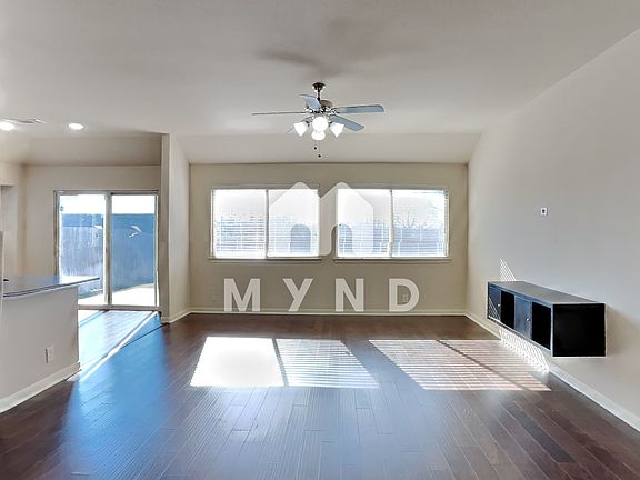 5th image of 4005 Serene Dr