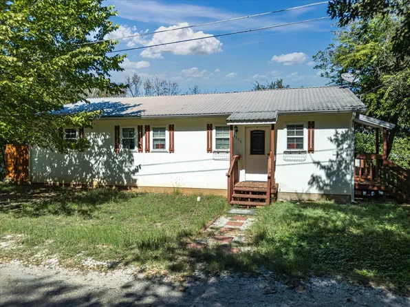 4307 Lakeshore Dr, Granbury, TX 76048
