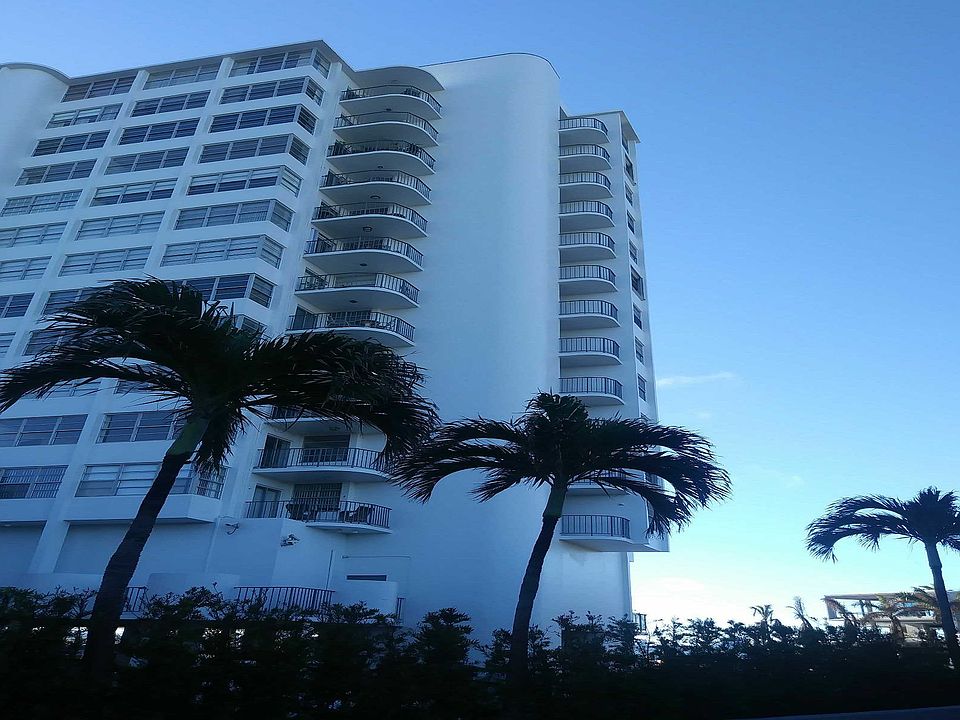 2nd image of 11930 N Bayshore Dr #Penthouse 2