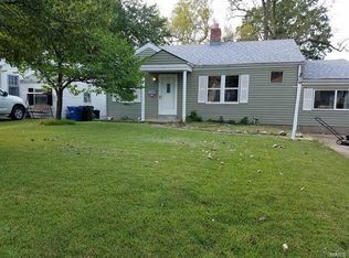 3123 Ronald Dr, Saint Ann, MO