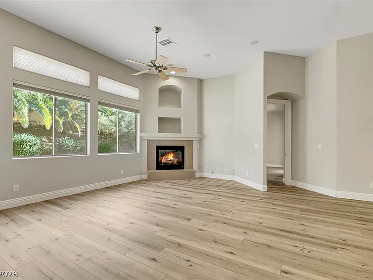 2149 Sentito Cir — Photo 9