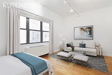 Rented by R New York